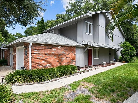 3rd image of 640 Laurel Oak 204 Ln