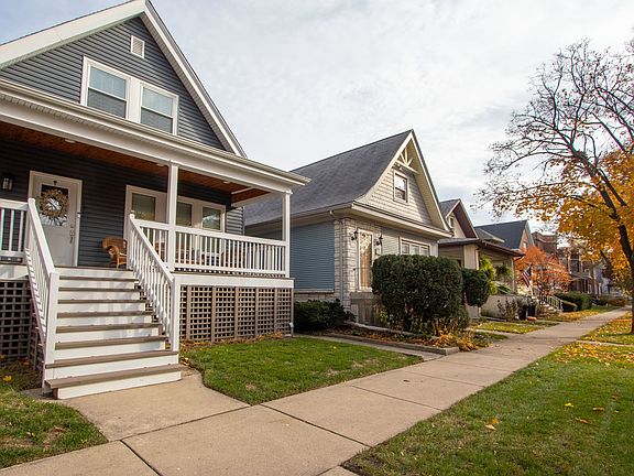 2nd image of 206 Lathrop Ave