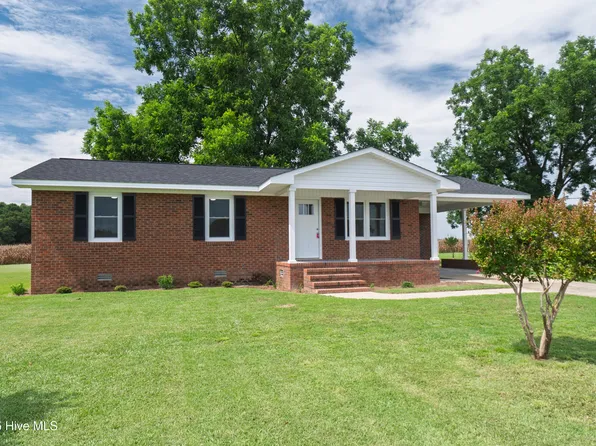 186 Charlie Frederick Road, Warsaw, NC 28398