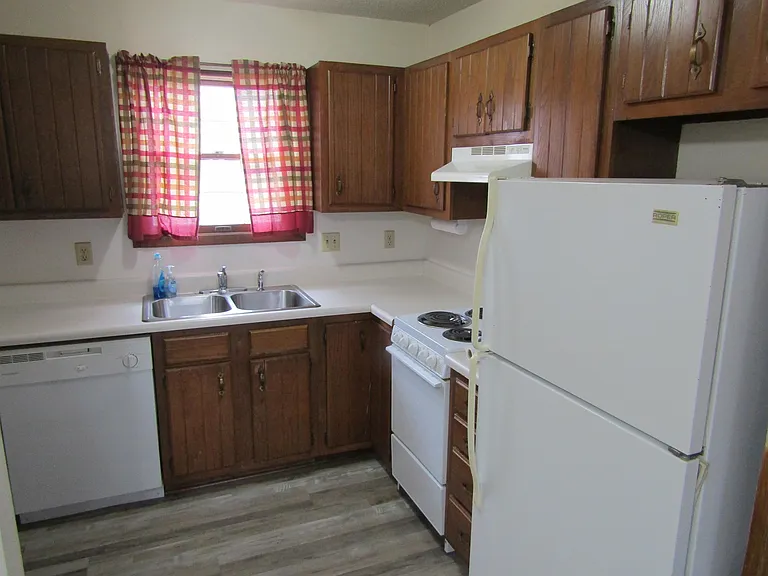 1420 Adair St #4 — Photo 5