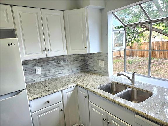 3rd image of 7616 Pacific Heights Cir