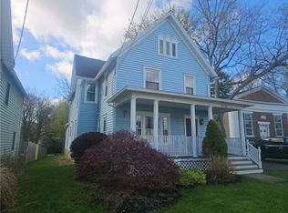 4218 Ridge Rd, Williamson, NY 14589