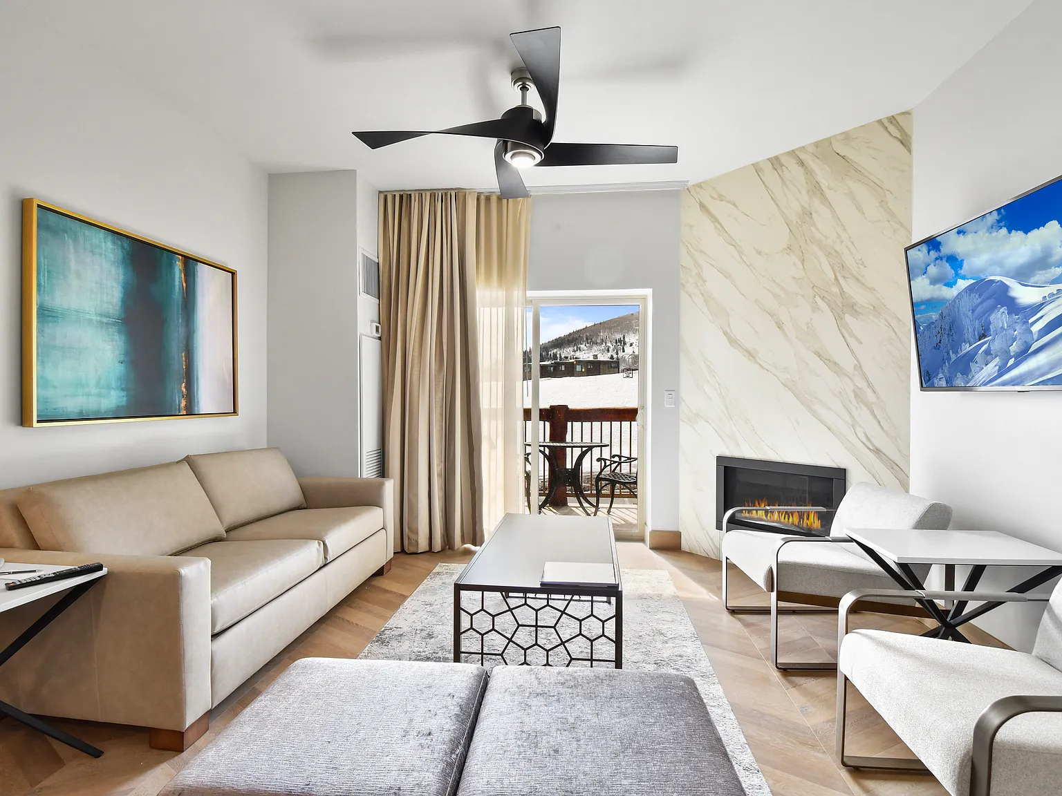 1 bed, 775 sqft, $2,235 — Photo 2