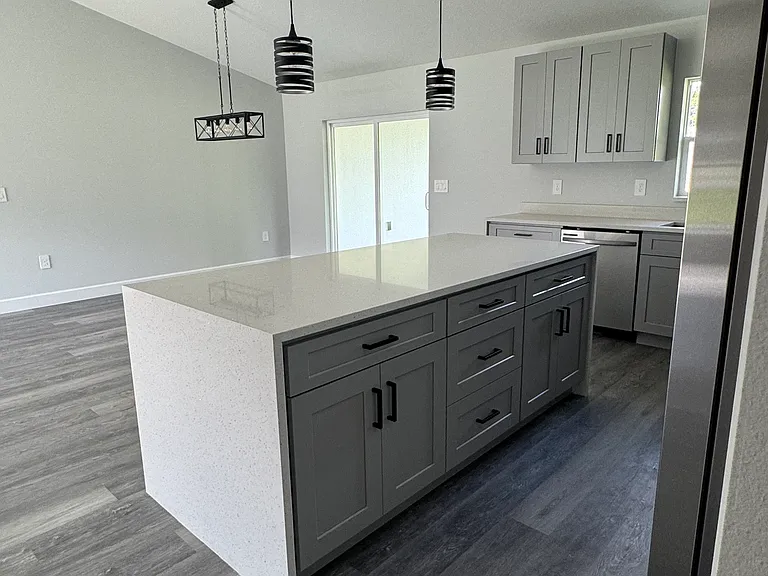 354 Marion Oaks Pass — Photo 3