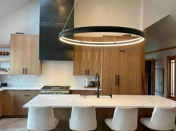 718 Maple Dr, Park City, UT 84098