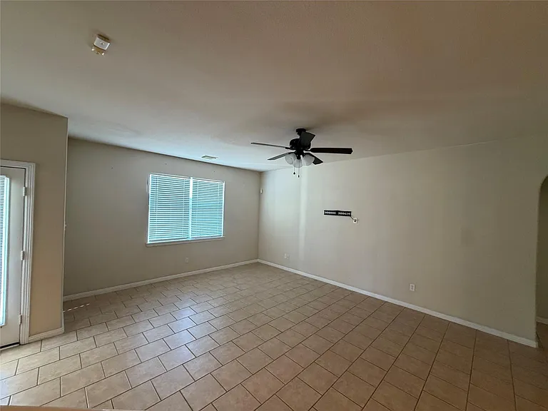 3102 Avory Ridge Ln — Photo 10