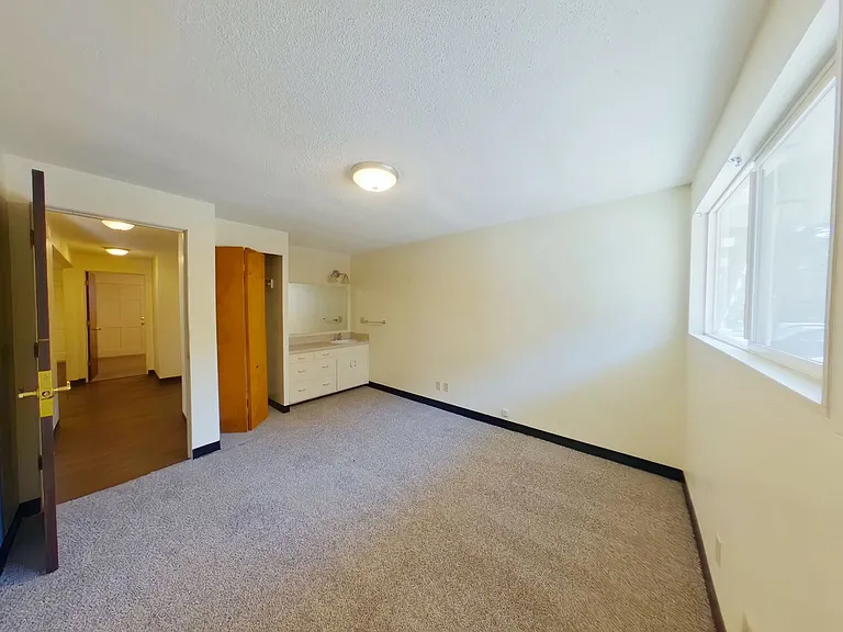 1747 Hilyard Aly — Photo 24