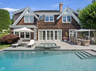 231 Halsey St, Southampton, NY 11968