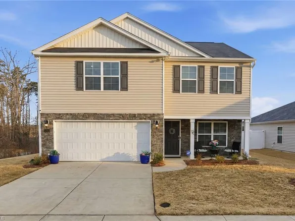 1702 Carter Daniel Dr, Graham, NC 27253