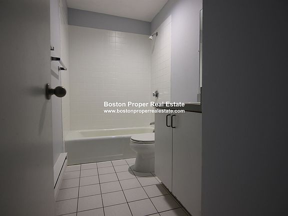 557 Columbus Ave. #302 Boston - South End Unit Photo 9