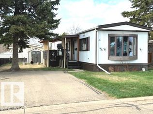 46 Oakridge Dr S, Saint Albert, AB T8N6X2