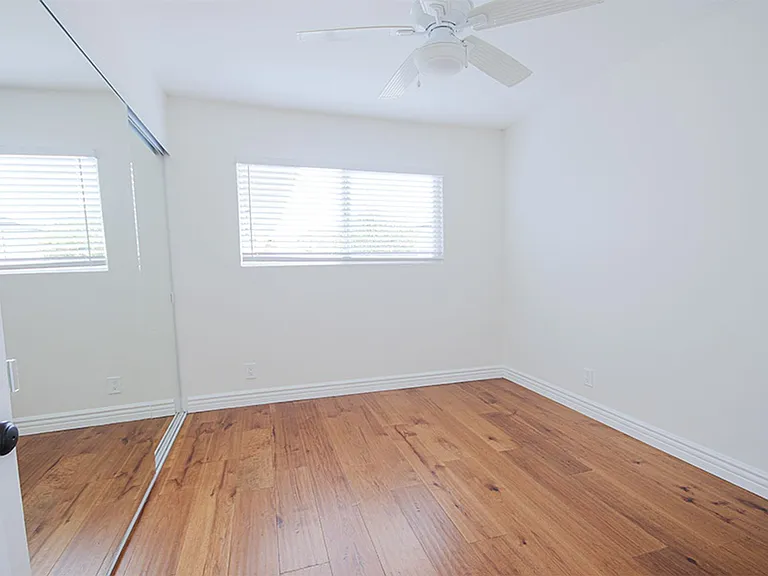 121 Lisa Ln — Photo 16