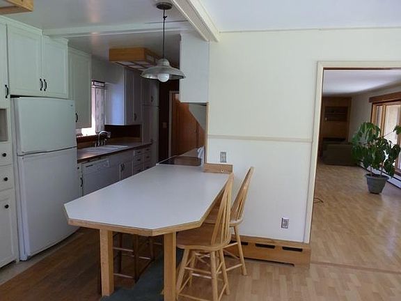 5th image of 2222 Wylie Ave