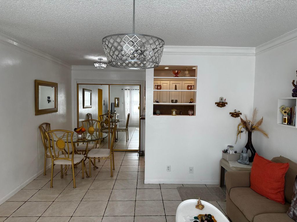 330 S CYPRESS Road #610, photo 8