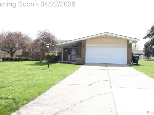 11114 Greendale Dr, Sterling Heights, MI 48312