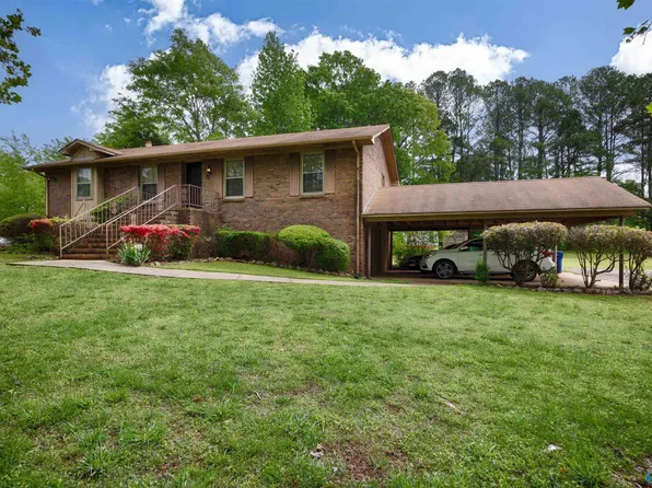 5040 Garner Rd NW, Huntsville, AL 35806