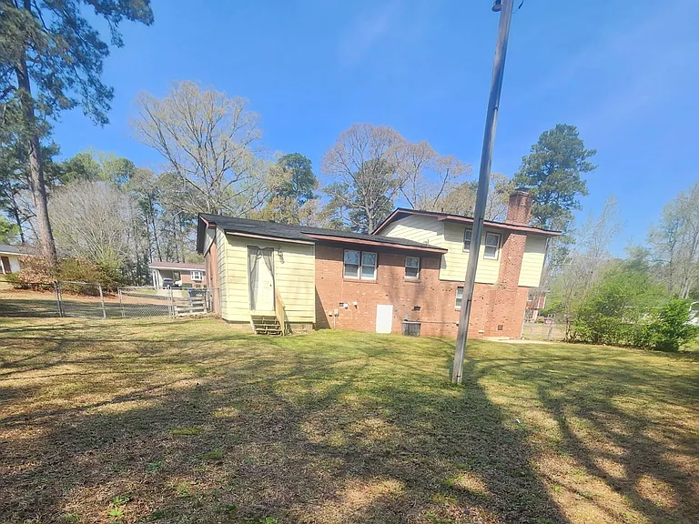 6541 Portsmouth Dr — Photo 3