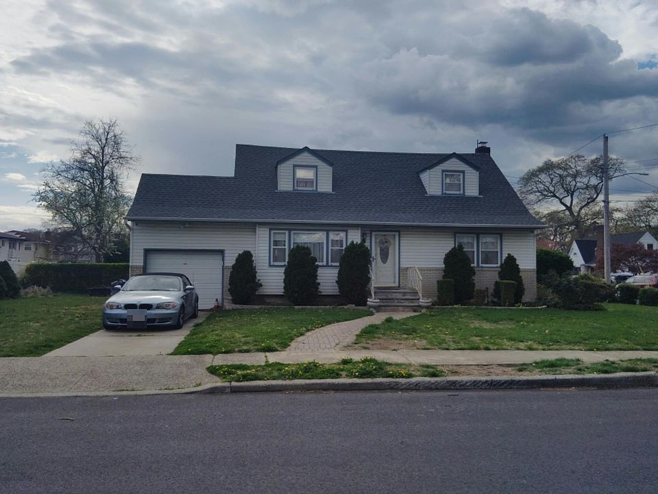 1st image of 1024 Mahopac Rd