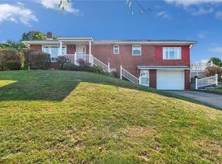 323 Mount Joy Rd, Mount Pleasant, PA 15666