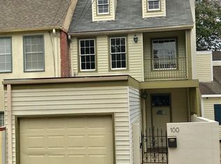 100 Rue Chartres, Lafayette, LA 70508