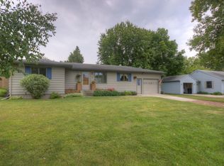 119 W Adolphus Ave, Fergus Falls, MN 56537