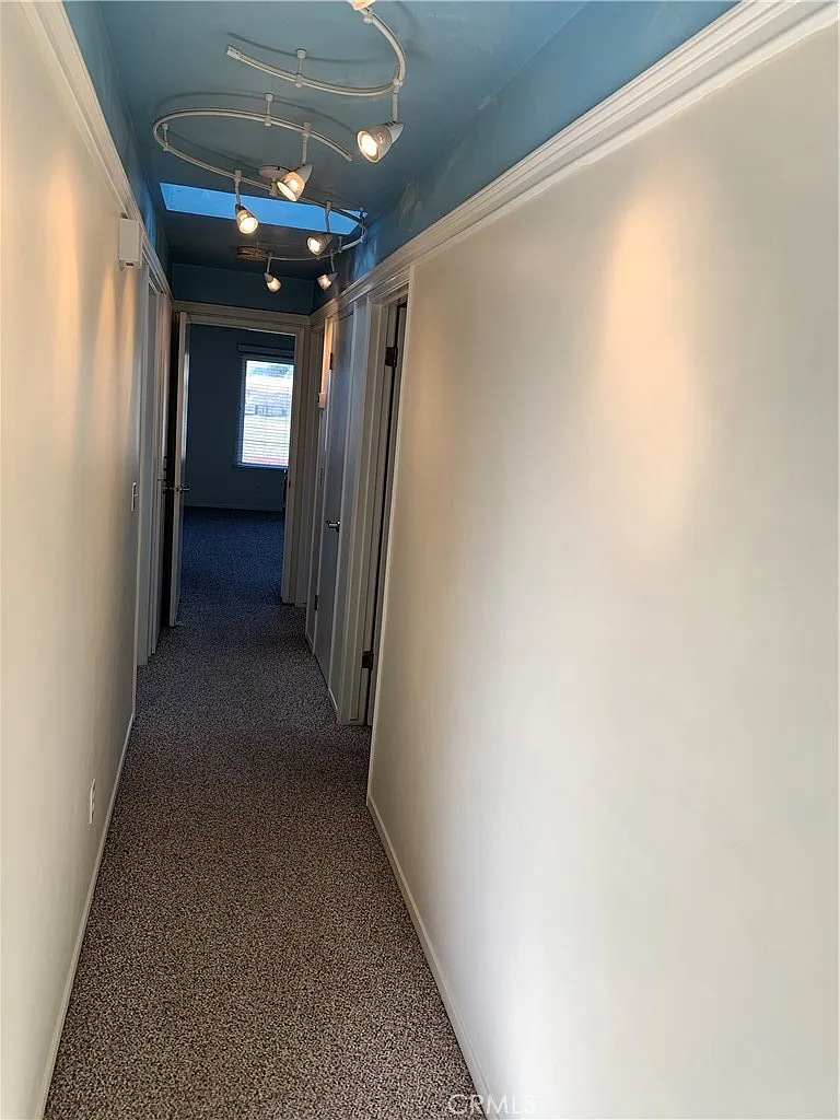 2 bed, 1125 sqft, $3,450 — Photo 4