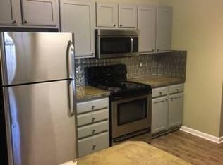 4015 W 26th Ter, Lawrence, KS 66047