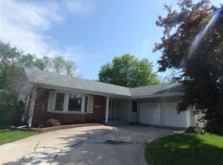 4709 176th St, Country Club Hills, IL