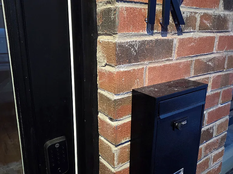 55 Camberwell Rd #1R — Photo 8
