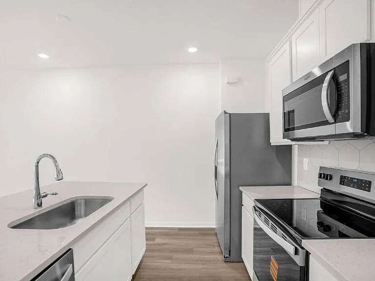 11312 Blue Bay Dr — Photo 7