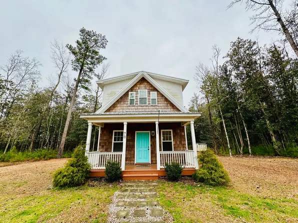 70 Arlene Dr, Castle Hayne, NC 28429