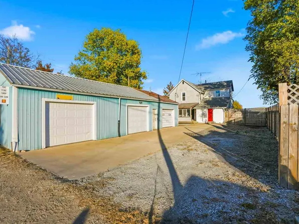 621 N 7th Ave, Washington, IA 52353