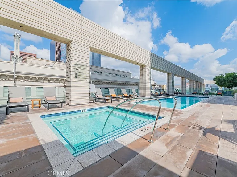 400 S Broadway Ave #1103 — Photo 33