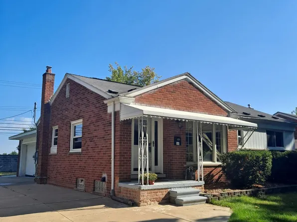 30060 Orangelawn St, Livonia, MI 48150