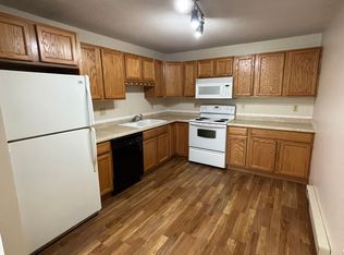 1150 Home Park, Waterloo, IA 50701