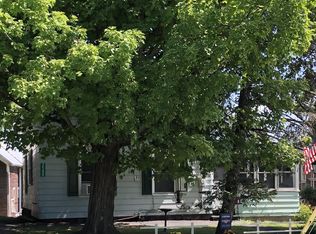 2588 Center Rd, Moriah, NY 12960