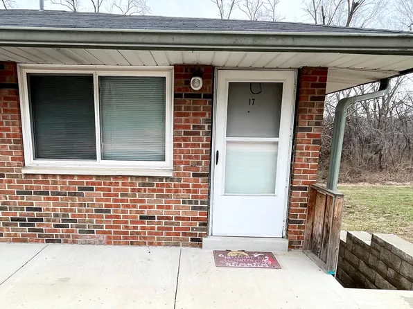 440 Feicht Dr #17, Fenton, MO 63026