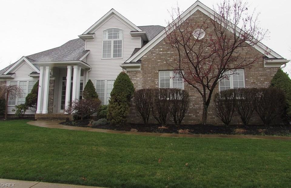 1st image of 370 W Glen Eagle Dr
