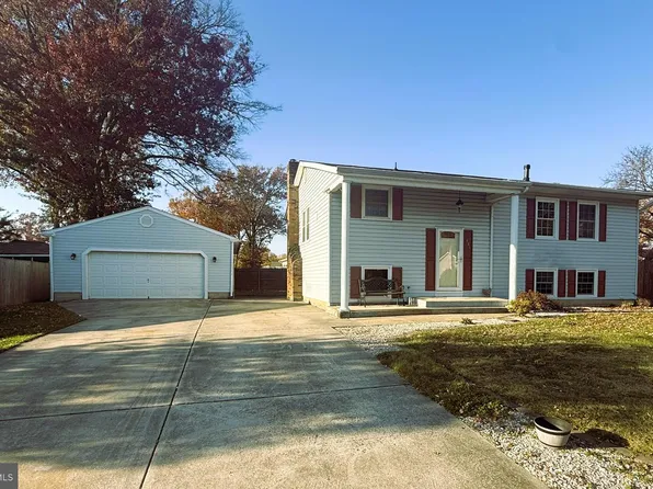 886 Broadfield Dr, Newark, DE 19713