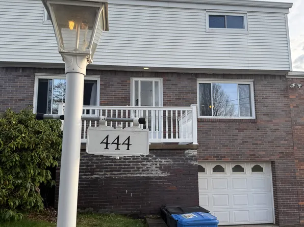 444 Bartola St, Pittsburgh, PA 15243