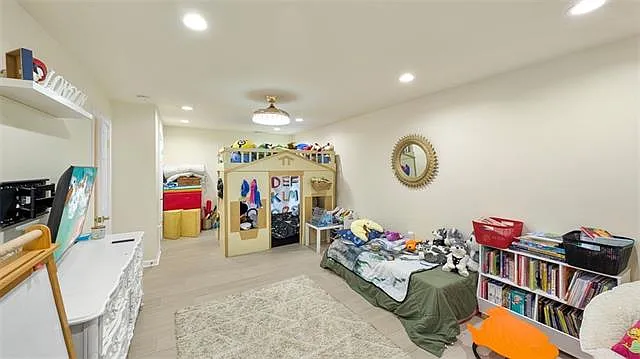 61258 N Military Rd — Photo 23