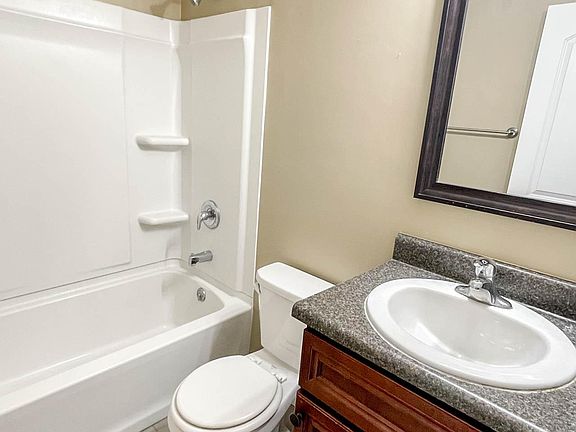 3rd image of 2343 W St #4