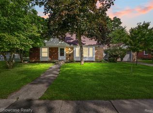 15086 Delaware Ave, Redford, MI 48239