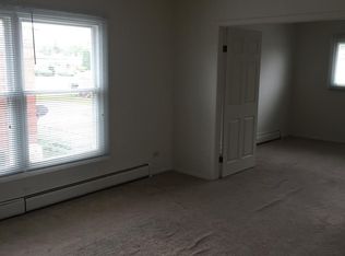804 Hickory St APT 4, Lemont, IL 60439