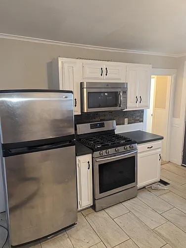 141 Charlton St #1 Photo 1