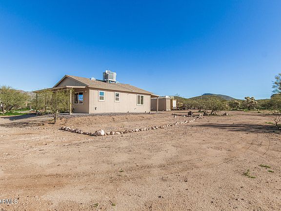 2nd image of 44035 N 15TH Street