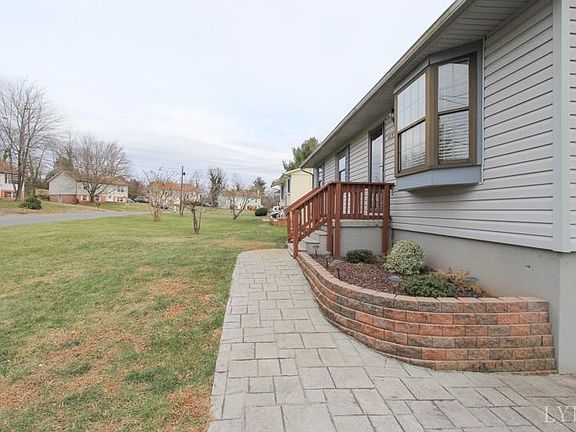 4th image of 1033 Long Meadows Dr