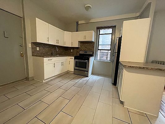 1st image of 615 W 186th St APT 4M