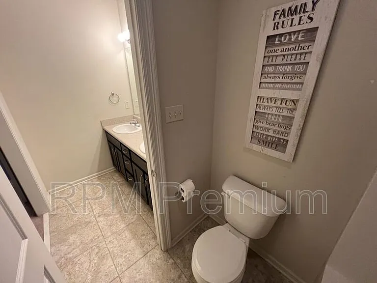 8614 Forestwood Ave — Photo 25