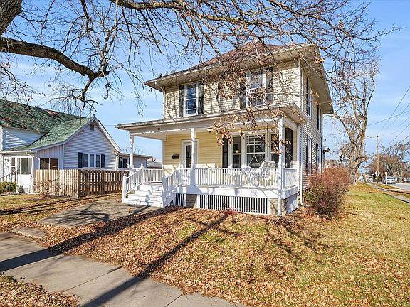3rd image of 304 W William St